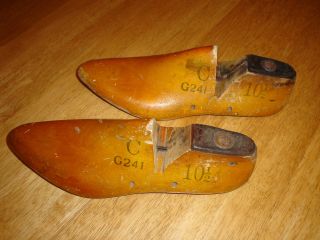 Vintage (2) 1961 - 62 Woodright Industrial Cobblers Wood Shoe Form Molds 10 1/2 C photo