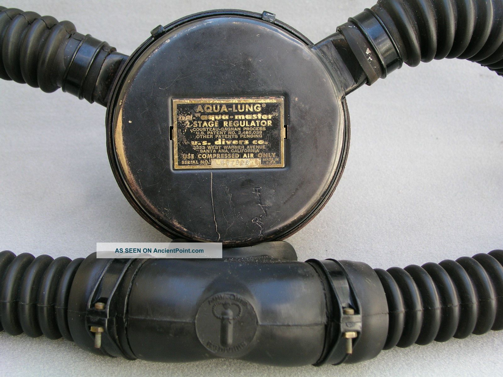 Us Divers,  Aqua Lung,  Military Issue Non Magnetic,  Vintage Scuba Regulator Diving Helmets photo