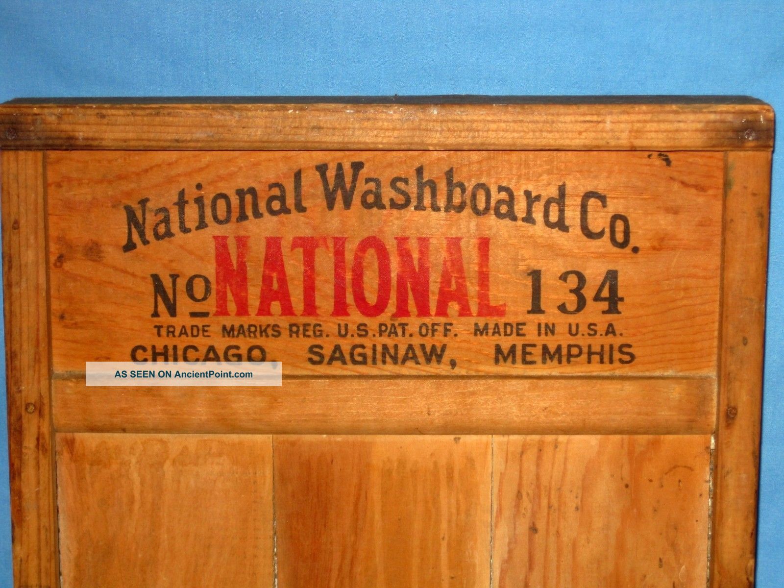 Vintage Antique The Universal Wood Zinc Washboard, National Washboard