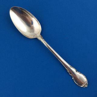 Lunt Modern Victorian Sterling Silver 8 - 3/8 
