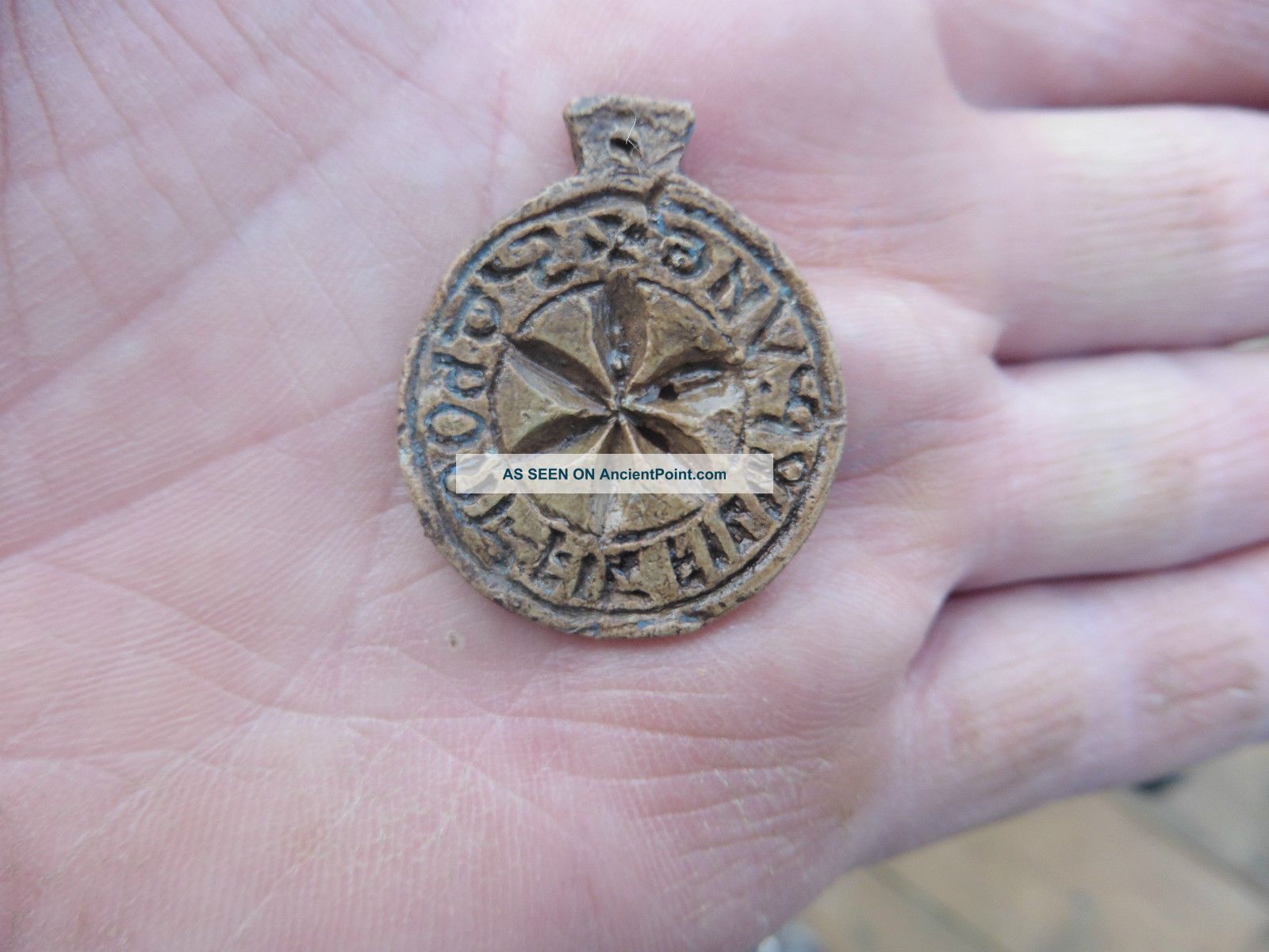Medieval 13th Century Personal Round Lead Seal Petal Design In Centre British photo