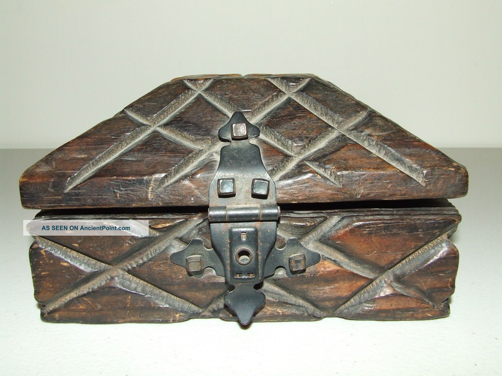 Antique 19th C.  Hand Carved Wood Wooden Pirate Chest Trinket Cigar Jewelry Box Boxes photo