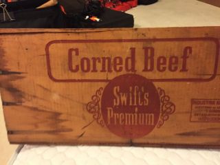 Vintage Swift ' S Premium Corned Beef Wooden Crate/box - Argentina - Unique photo