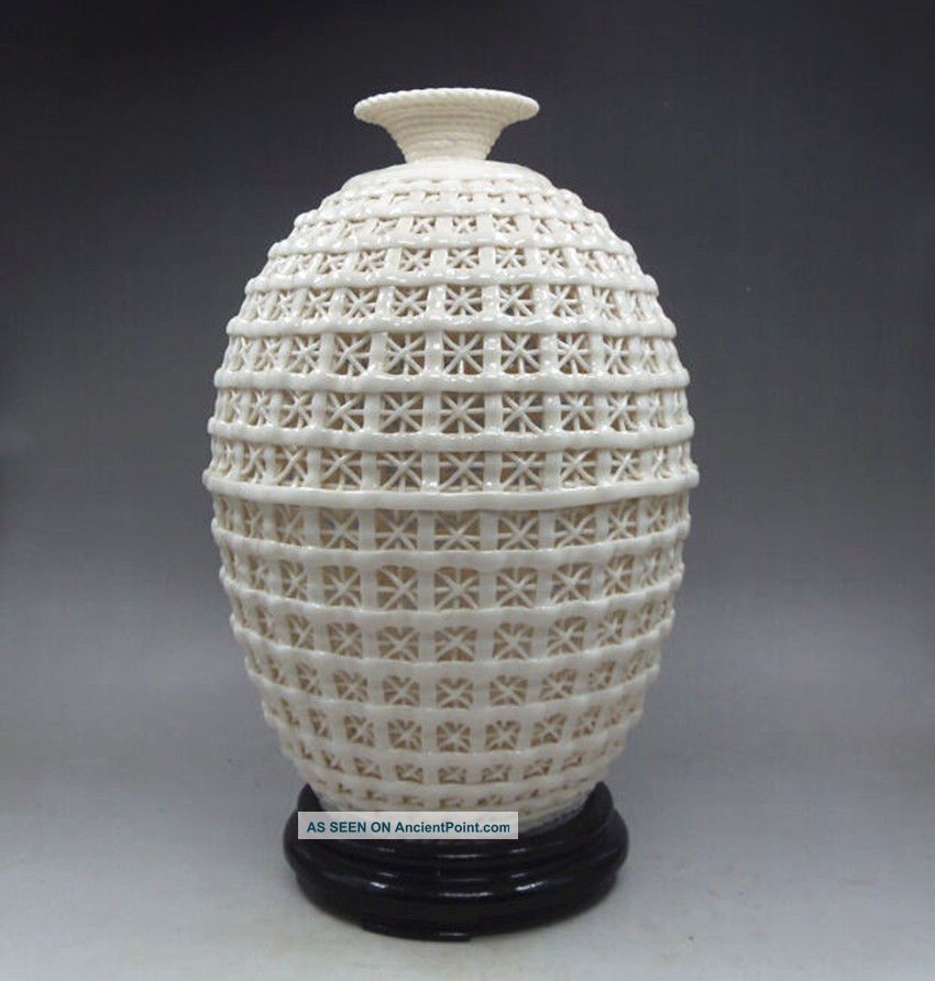 Chinese Decorated Handwork Carved Hollowed Basket Dehua Porcelain Vase Vases photo