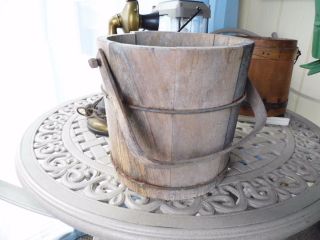 Antique Primitive Wood Wooden Small Handled Berry Bucket Measure Or Pail photo