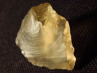 Translucent Prehistoric Tool Made From Libyan Desert Glass Found In Egypt 8.  76g photo