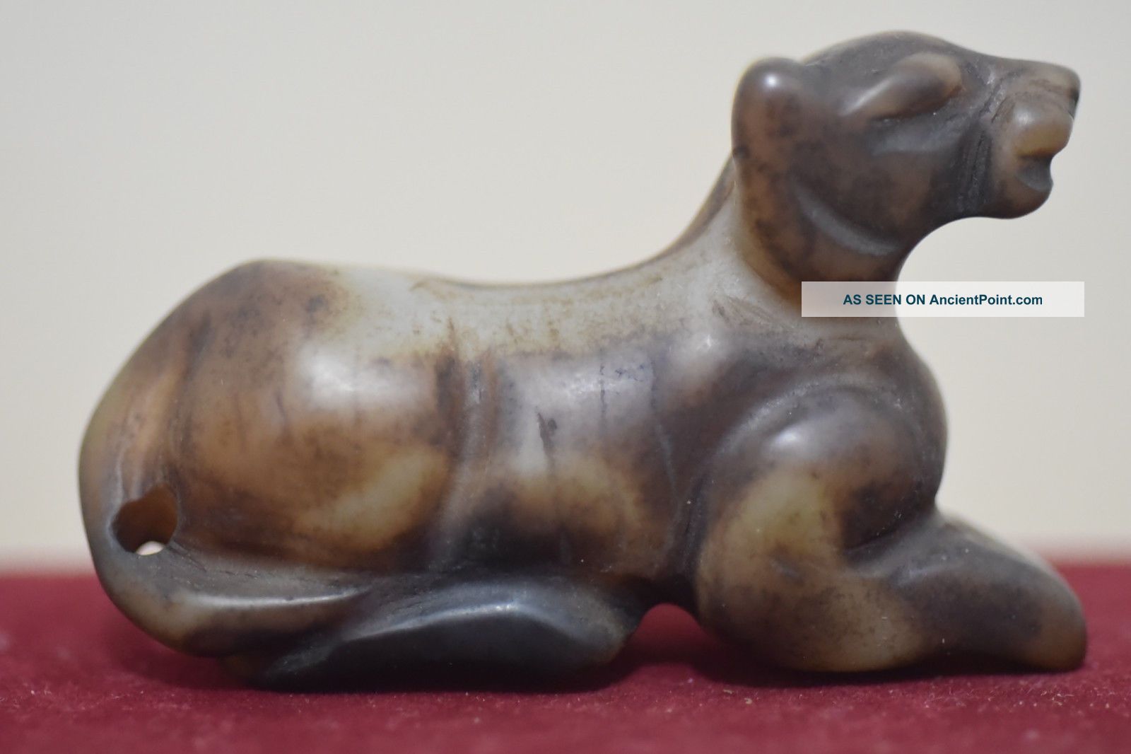 Old Chinese Agate Hongshan Culture Hand - Carved Tiger Amulet Pendant Q114 Necklaces & Pendants photo