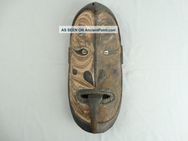 Old Carved Wood Papuan Headhunter Ancestor Gable Mask Sepik River Png Pacific Islands & Oceania photo