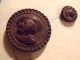 (2) Victorian Carved Wooden Buttons Rubens Mother/daughter : 3/4 
