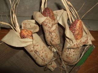 Primitive Grungy Three Mini Indian Corn Ears Fall Autumn Bowl Filler Ornies photo