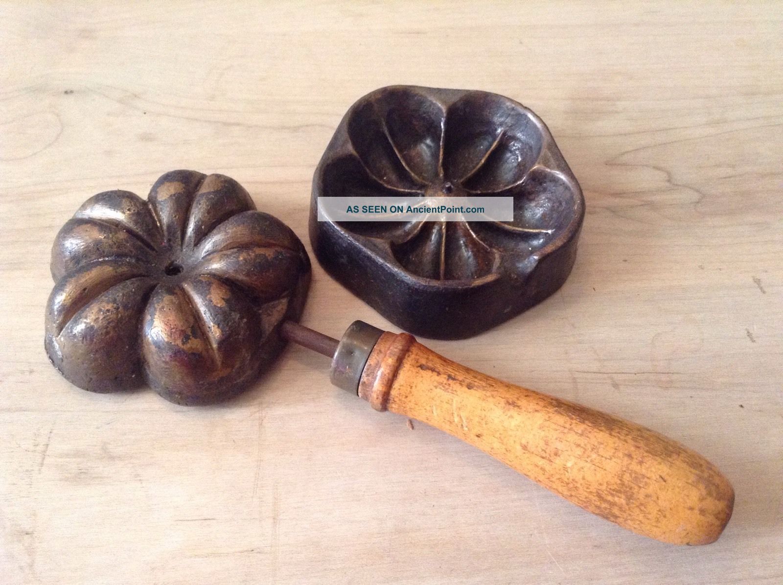 Antique Flower Press - Five Petal,  Silk Flower Iron - Molla Inc.  N.  Y. Industrial Molds photo