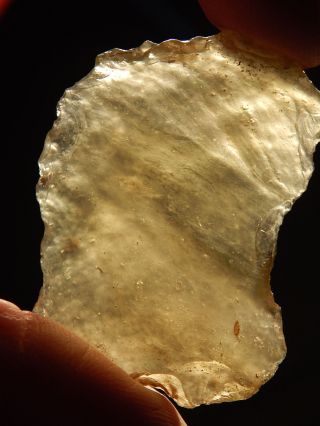 Big Semi - Translucent Libyan Desert Glass Artifact Or Ancient Tool Egypt 17.  88gr photo