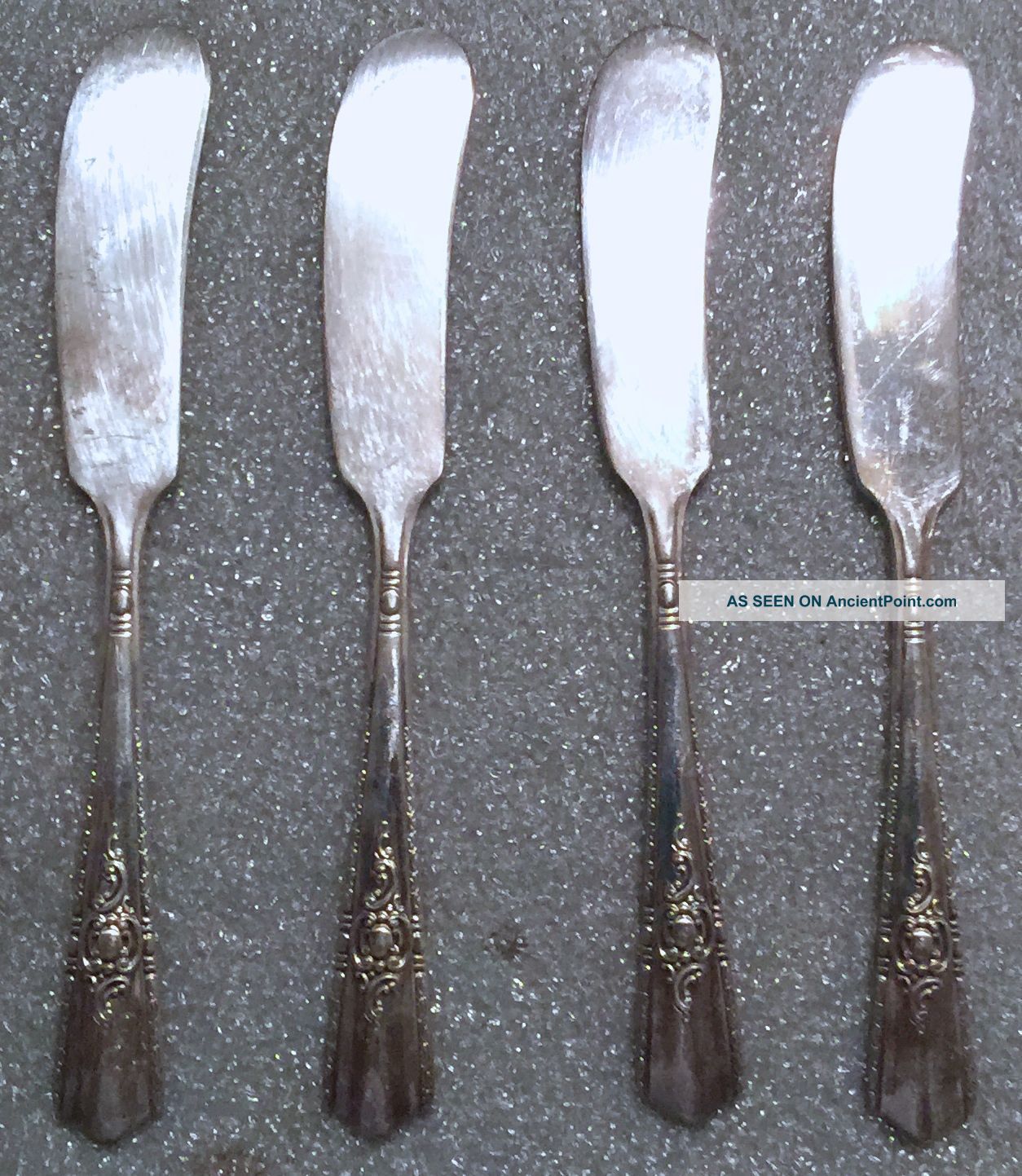 Maytime Tradition Harmony House Aa,  Silver Plate 4 Individual Butter Knives /s Flatware & Silverware photo