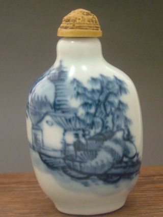Blue And White Porcelain Oriental Vintage Chinese Old Porcelain Snuff Bottle 58 photo