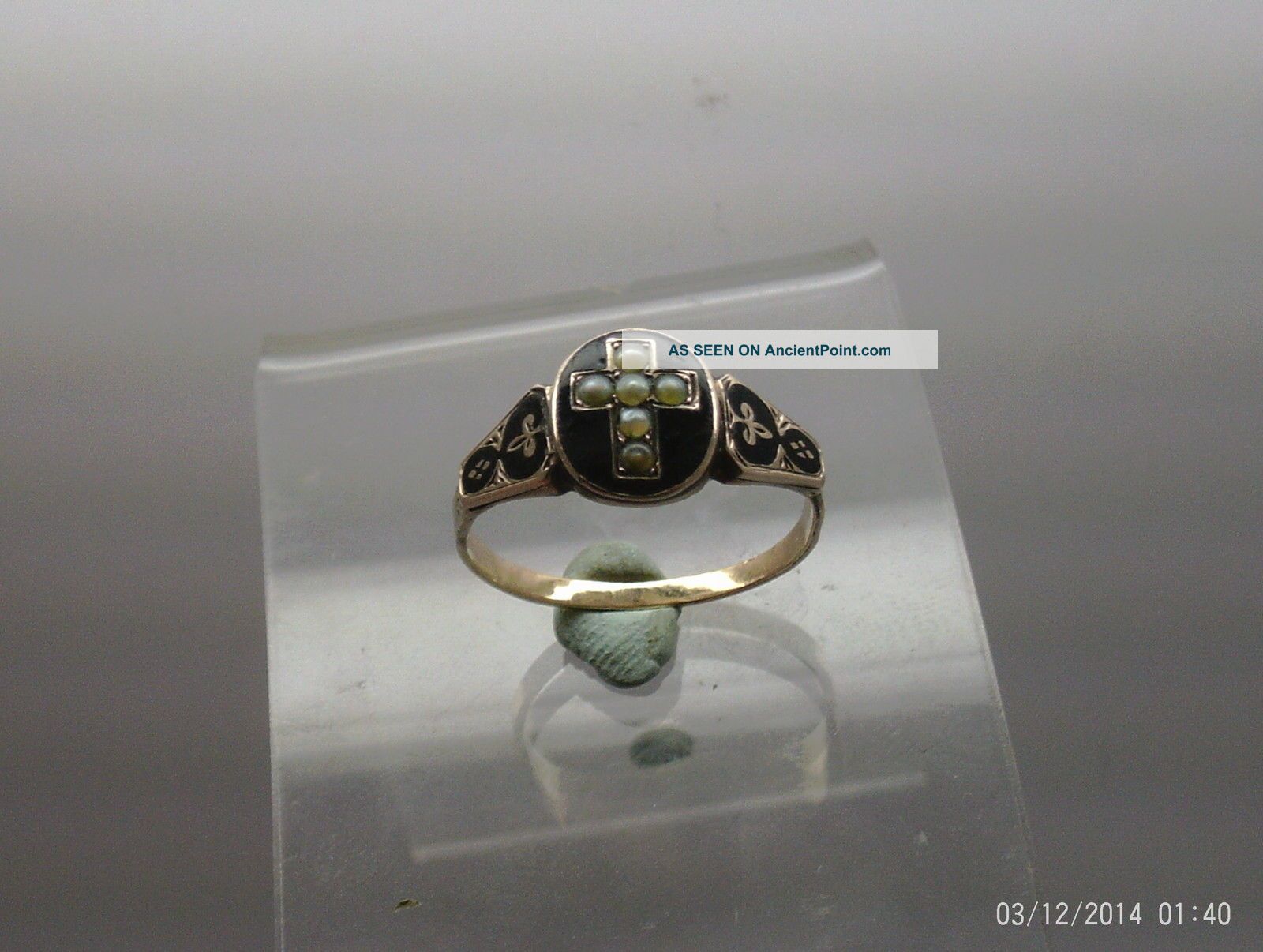 Victorian Gold Ring With Enamelled Bezel And Inset Pearls 1850ad British photo