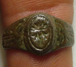 Ancient Byzantine Fertility Ring Patina Artifact Size 6.  5 Flower/branch photo