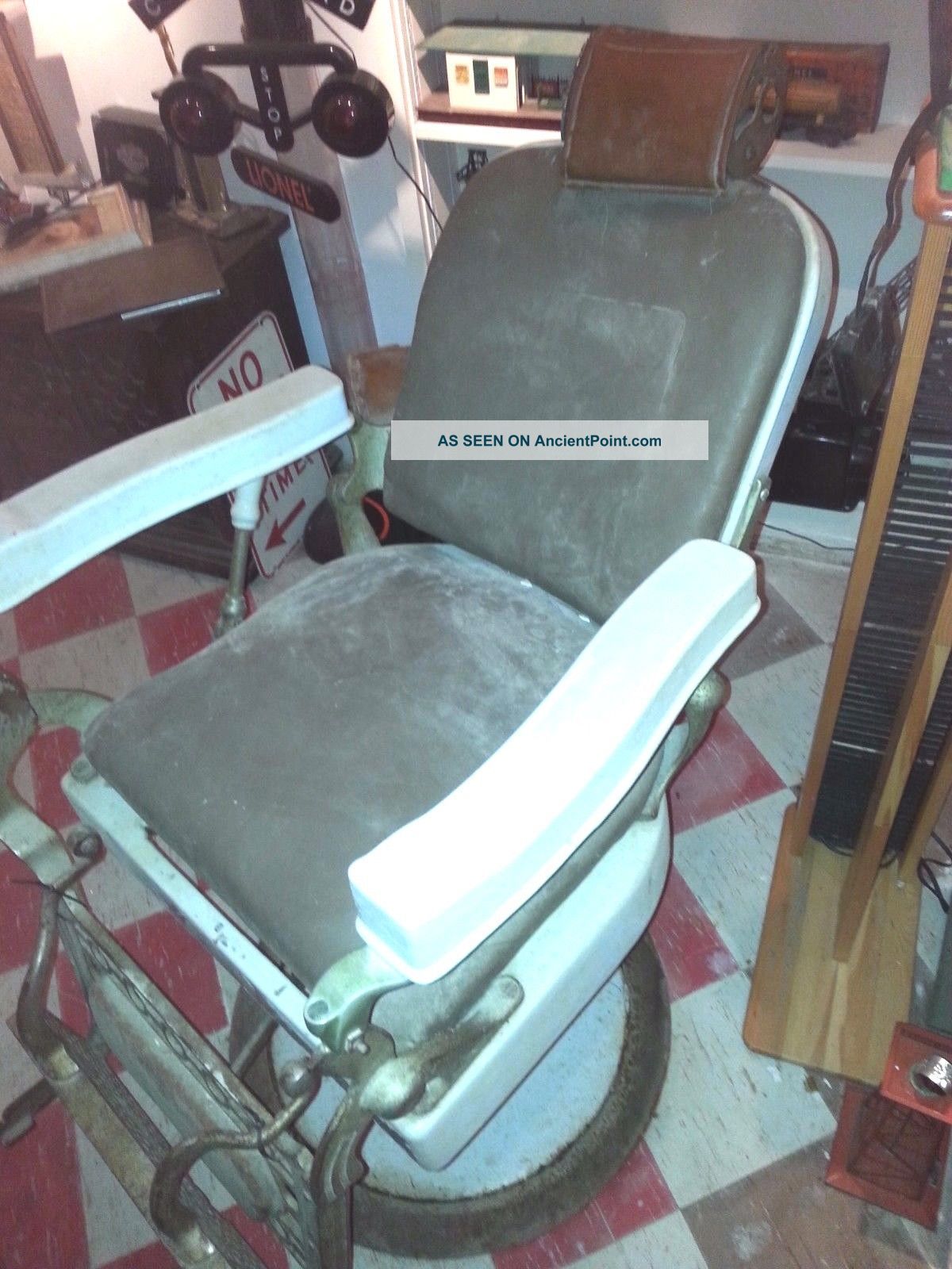 Vintage Reclining Barber Chair Hercules Circa 1900 ' S Barber Chairs photo