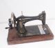 Antique 1892 Singer Vs 28k Hand Crank Sewing Machine Sewing Machines photo 4