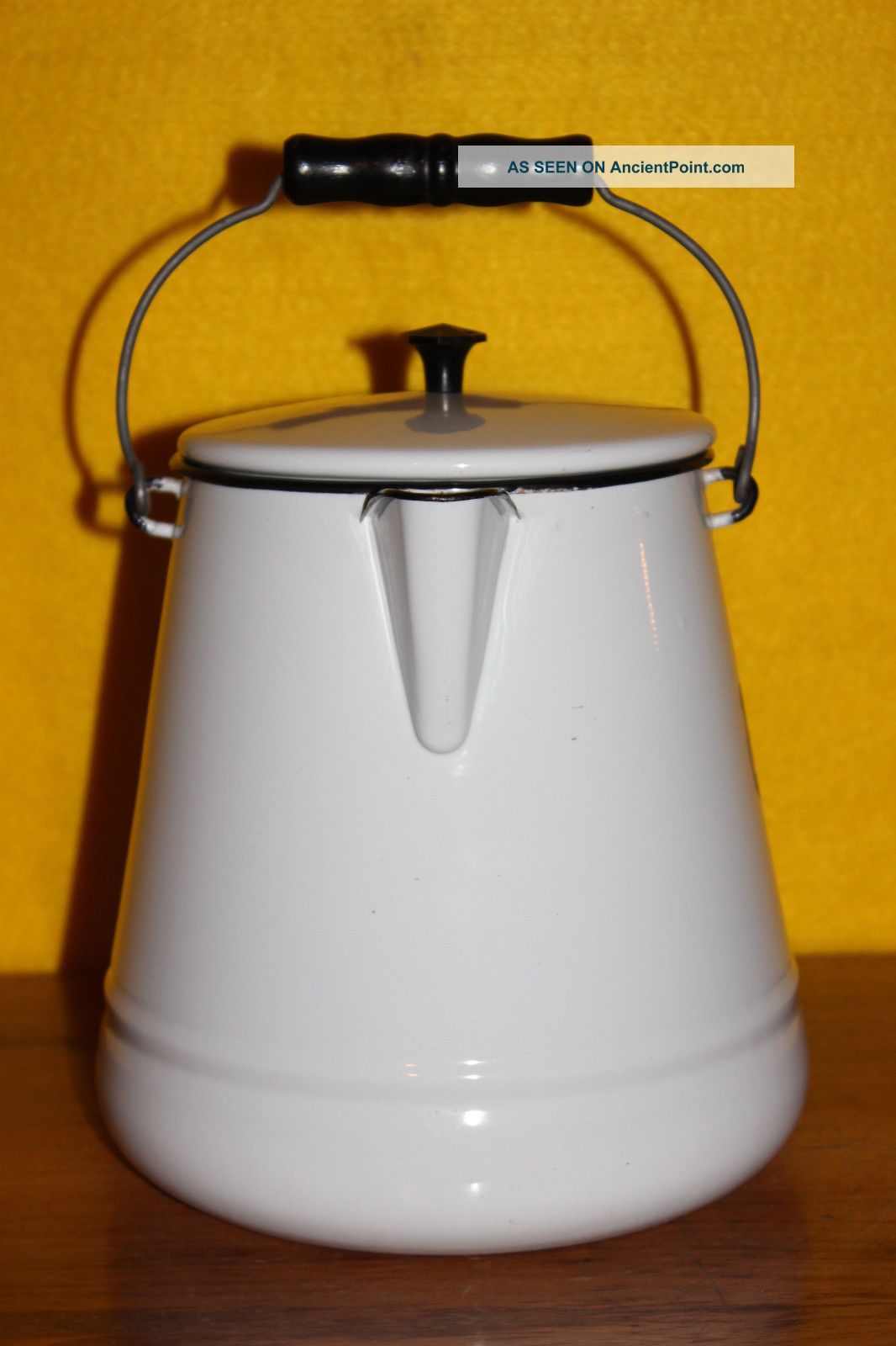 Vintage U S Standard Enameled Ware Large Cowboy Coffee Pot Kitchen