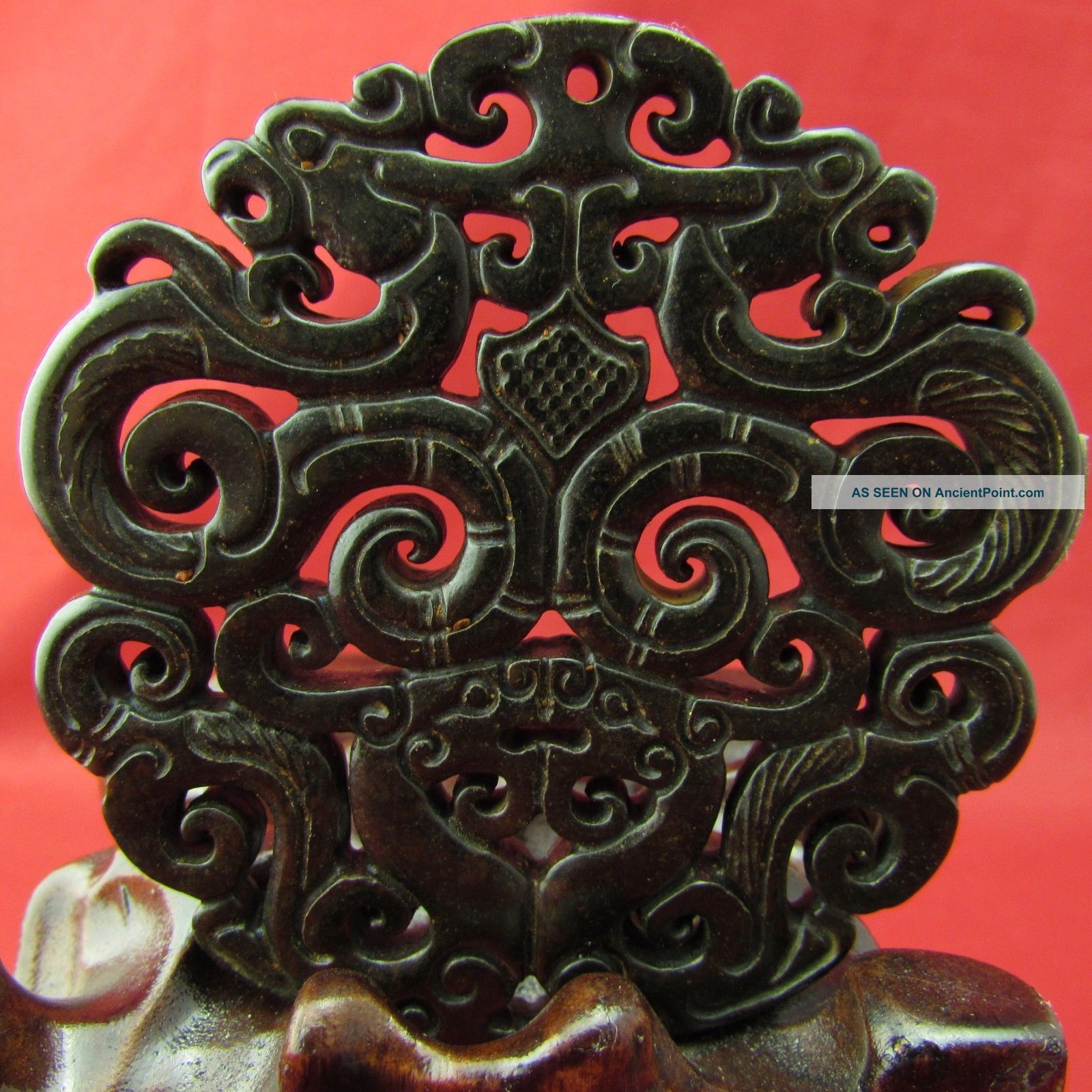 Chinese Black Jade Hand Carved Double Dragon Jade Amulet Pendant B183 Necklaces & Pendants photo