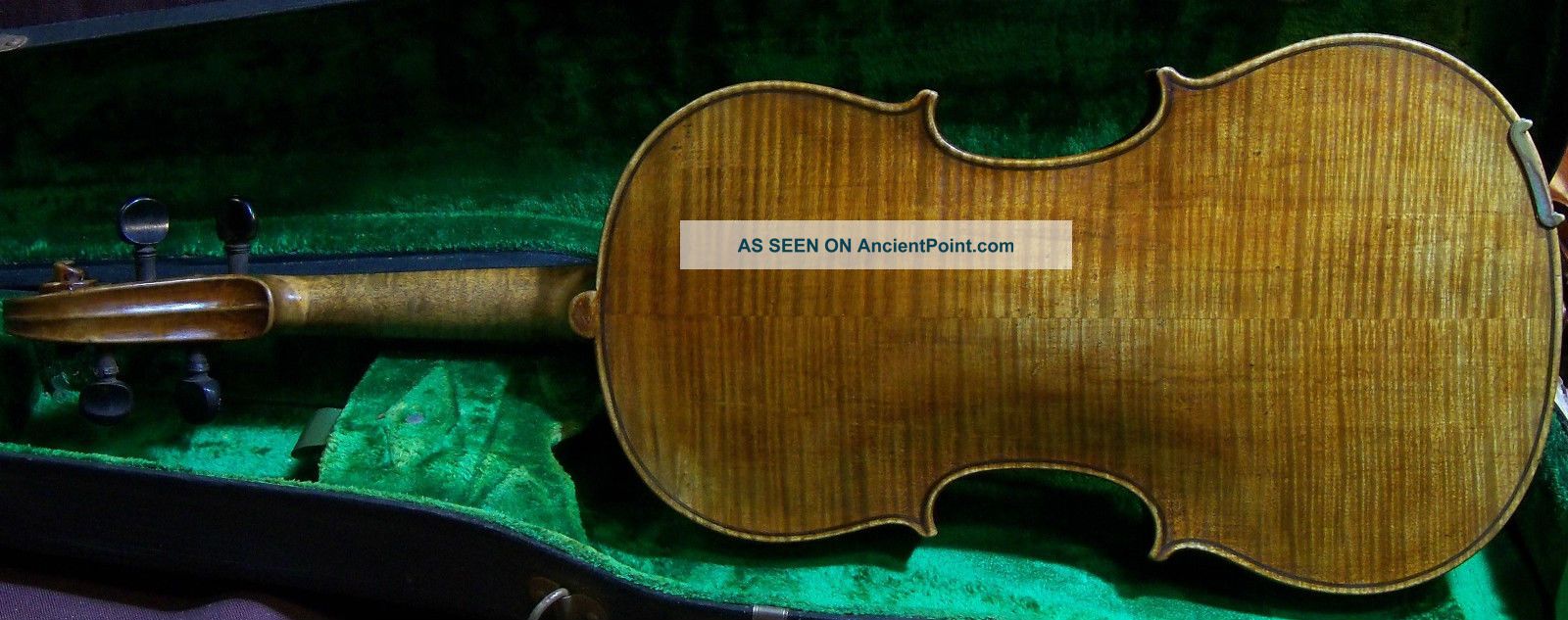 Old Violin Labeled Andreas Guarnerius String photo