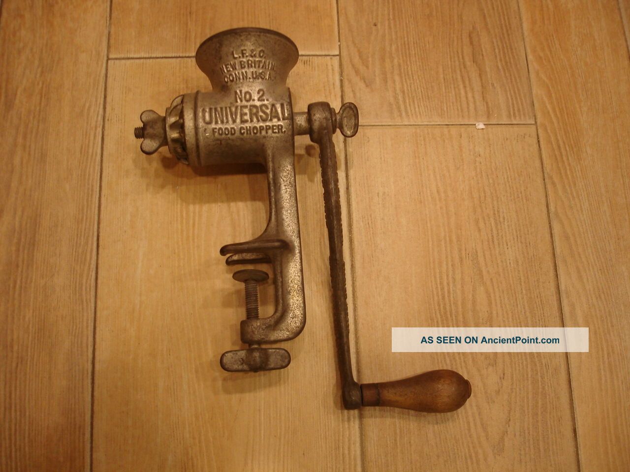 Universal No.  2 Meat Grinder,  Tabletop,  L.  F.  & C. ,  Britain Connecticut Usa Meat Grinders photo