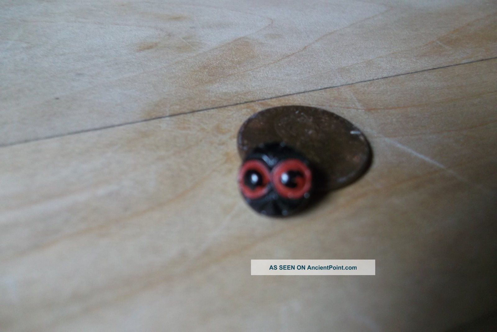 Antique Buttons,  Black Glass,  Owls Buttons photo