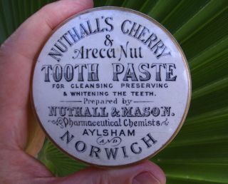 Antique C 1886 - 90 Nuthall & Mason,  Aylsham & Norwich Tooth Paste Jar Lid Pot Lid photo