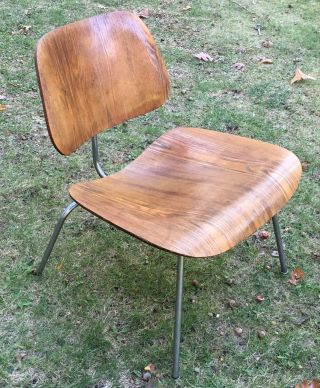 Authentic Charles & Ray Eames,  Herman Miller Lcm Plywood Lounge Chair photo