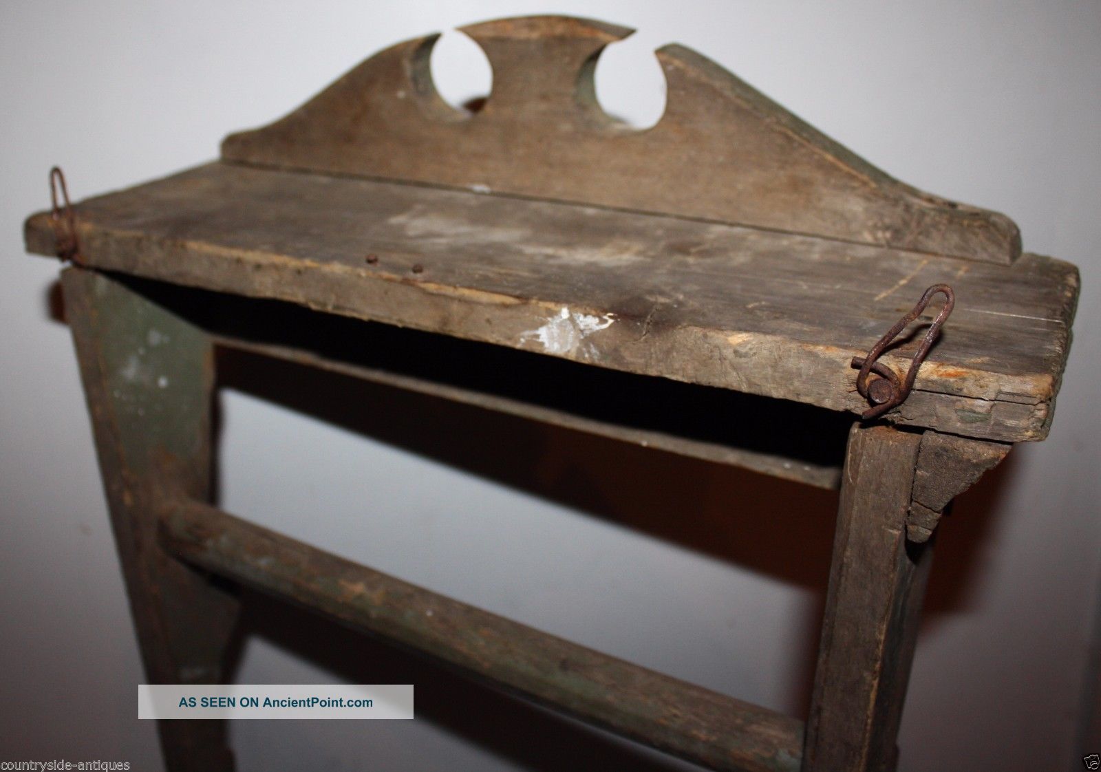 Antique Country Primitive Wooden Towel Rack, Holder, Shelf, Old Paint