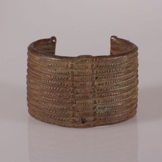 8192 Fine Old Mossi Bracelet Old Currency Bronze photo