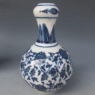 Rare Chinese Blue And White Hand - Painted Vase W Qing Dynasty Qianlong Mark photo