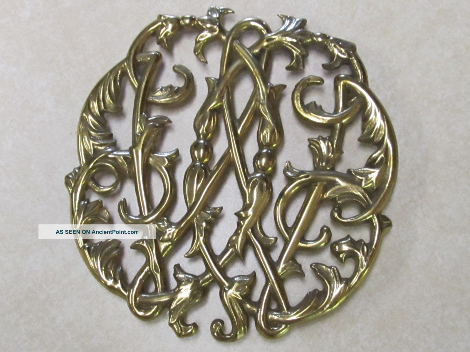 Virginia Metalcrafters Brass Trivet Cw10 - 14 Colonial Williamsburg Cypher 1950 Trivets photo
