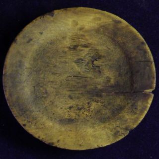 Old Antique Primitive Americana Wooden Plate. photo