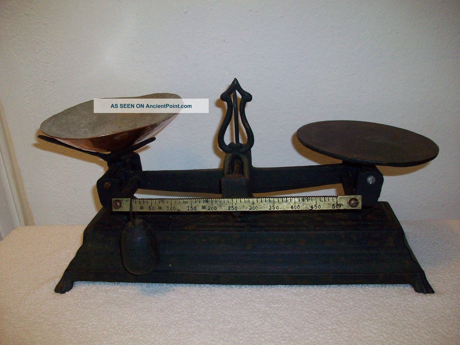 Antique F.  M.  5 Kg Cast Iron Scale With Copper Bottom Tray & Weight Scales photo