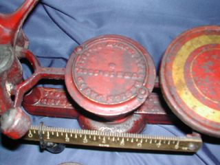 Howe Scale Company Cast Iron Candy/grocery Store Scale photo