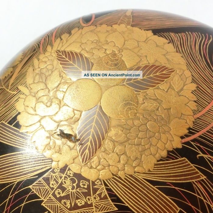 F567: Real Japanese Old Lacquer Ware Covered Bowl Jikiro With Great Makie. Bowls photo