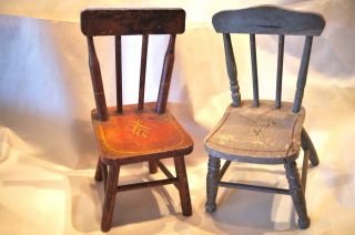 2 Miniature Painted Wood Chairs Turned Wood Great Detail Primitive Antique Decor photo