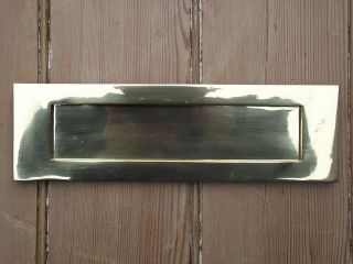 Ex Display Traditional Brass Letter Box Letterbox Letterplate Door Mail Slot. photo