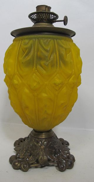 Antique Victorian 19th Century Yellow Satin Glass Gwtw Oil/kerosene Lamp 2 Yqz photo