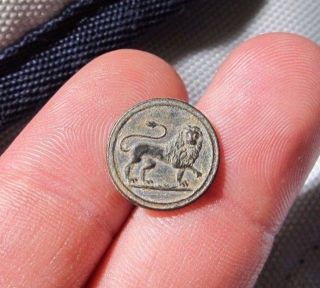 Awesome Old Spanish Colonial Patriotic Royal Button Lion War Independence 19 Th photo