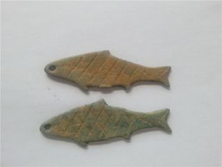 China Collect Rare Old Dynasty Palace Bronze Two Fish Statues Coin photo