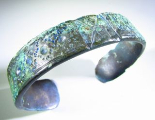 Stunning Ancient Celtic Bronze Decorated Bracelet - Lovely Patina - Ef90 photo
