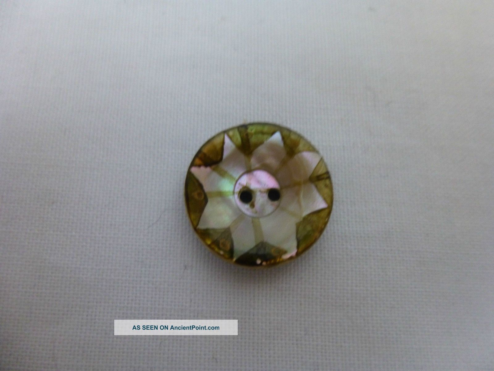 Antique,  C1900,  Carved M O P Flower Button Buttons photo