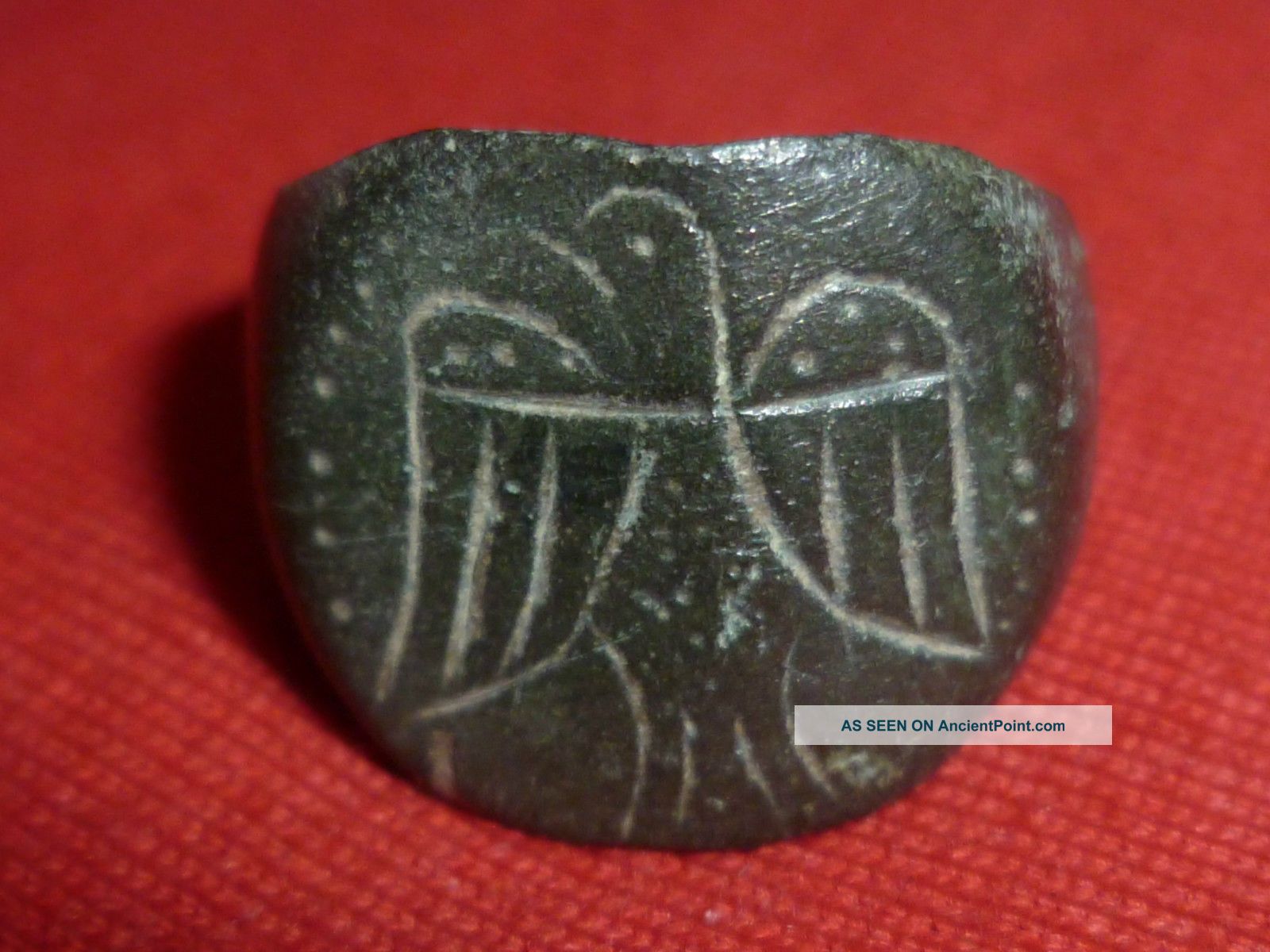 Roman Ancient Bronze Ring - Engraved Eagle Circa 100 - 200 Ad - 1478 Roman photo