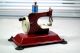 Gateway Engineering Co Vintage Junior Model Np 1 Red Sewing Machine Tin Sewing Machines photo 3