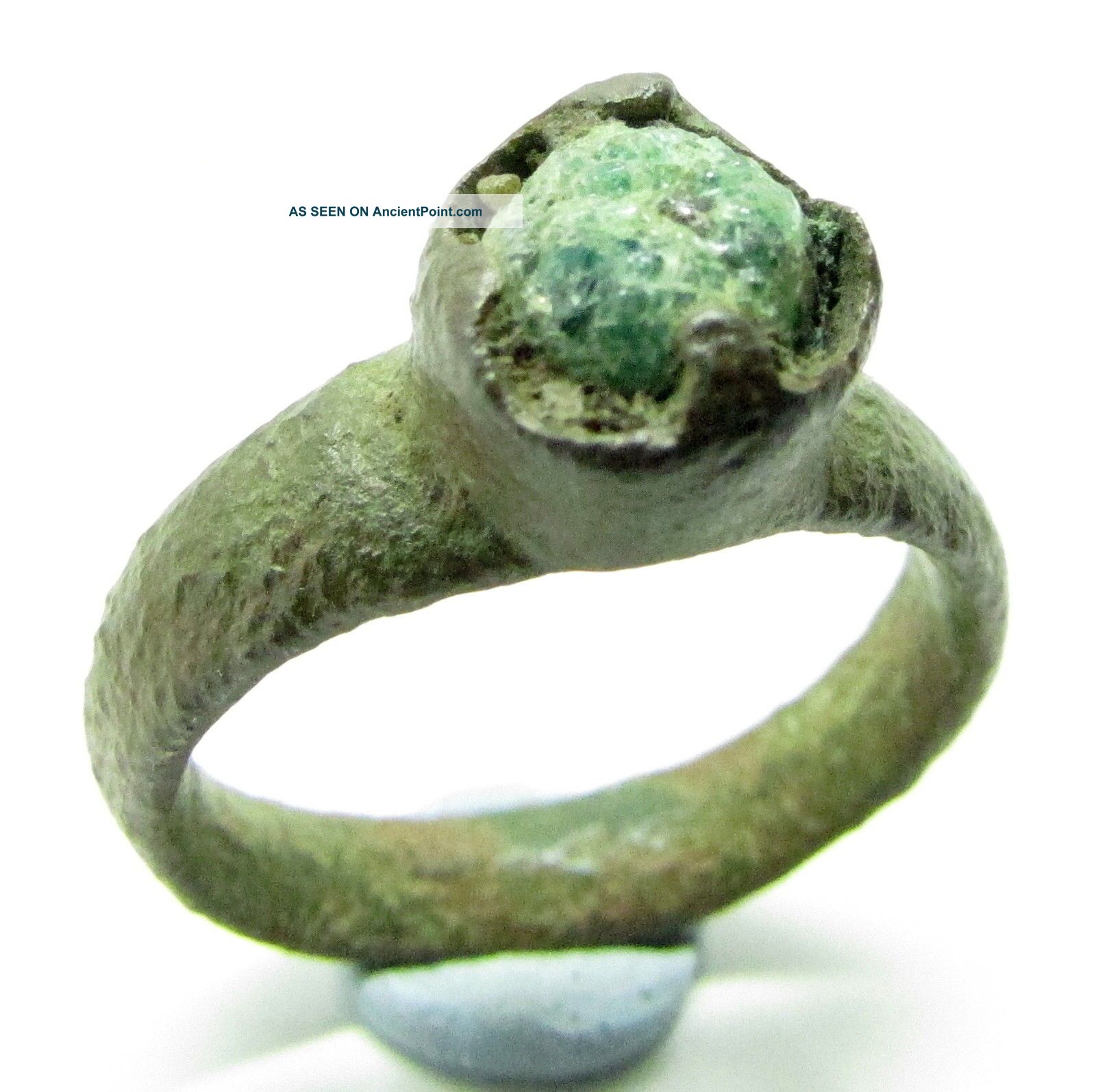 Saxon Era Bronze Ring With Green Gem In Bezel - Historical Gift - T1 Roman photo