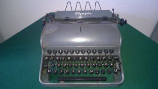 Very Rare 1940s Ww2 German Wehrmacht Army Typewriter Olympia Robust photo