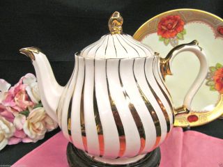 Sadler Teapot Full Size Gold And Swirl Pattern Tea Pot Vintage photo