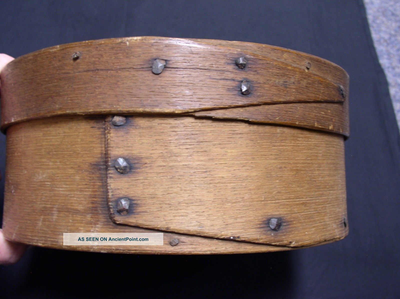 Antique Wood Shaker Box Civil War Era,  Opposing Fingers Primitives photo
